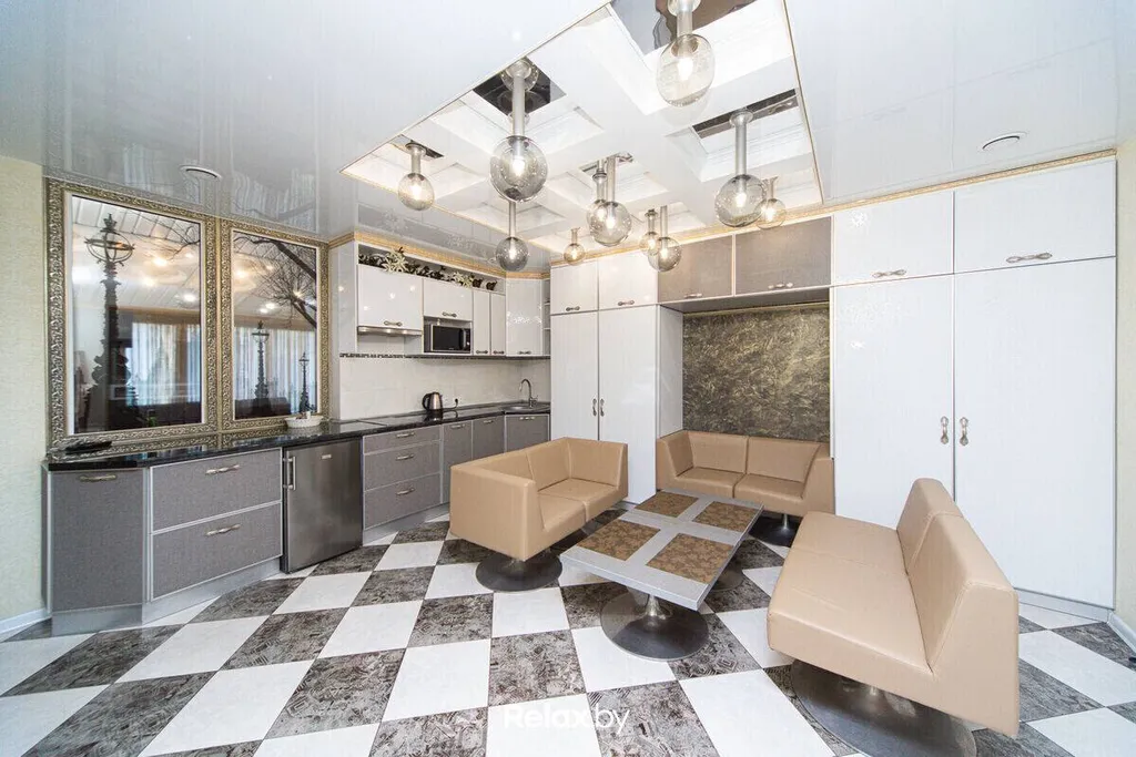 4-комнатный Дом