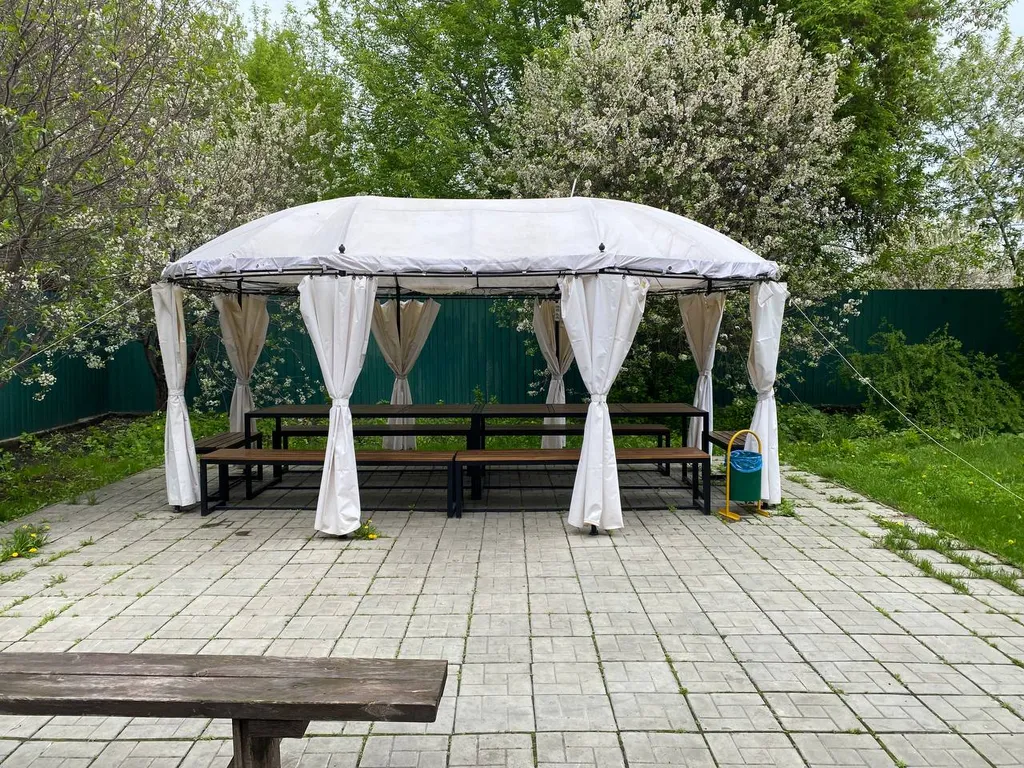 Коттедж с сауной и бассейном