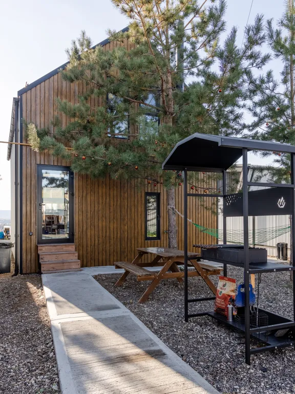 Дом Барн премиум класса с уникальным видом на горы и реку Сок