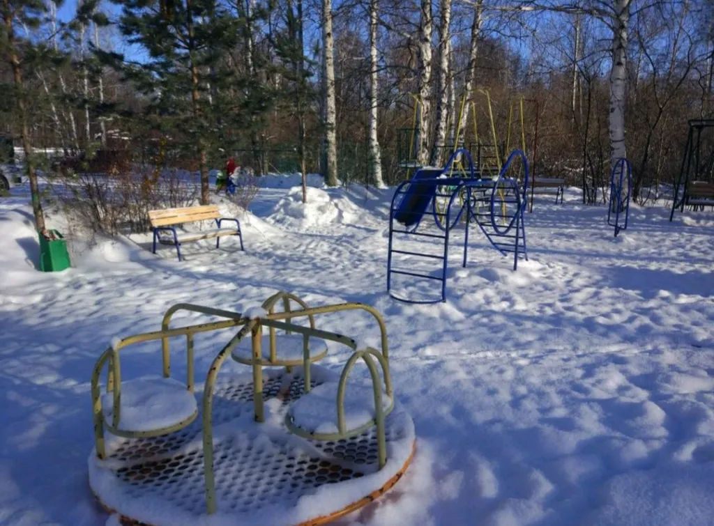 Семейное бунгало на Банном Гостевой