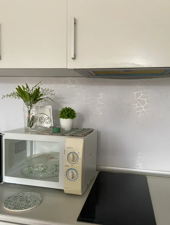 У леса, с ремонтом и 2 кроватями Переезжайте с одним чемоданом!