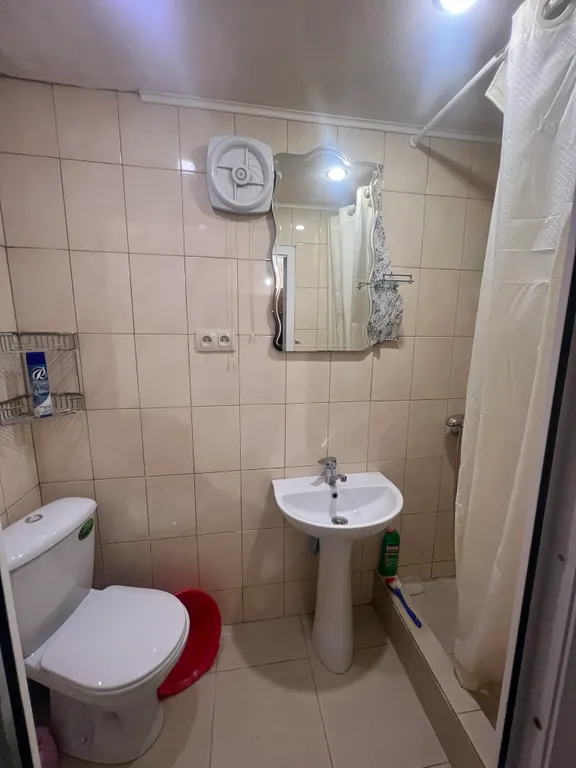 Коттедж Гостевой дом в центре — Сухум