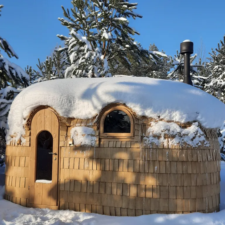 Коттедж Домик под соснами в Свирском — Лодейное Поле