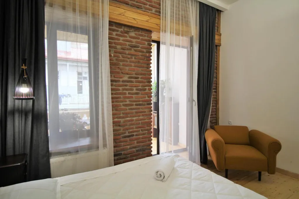 Уютная квартира рядом Руставели