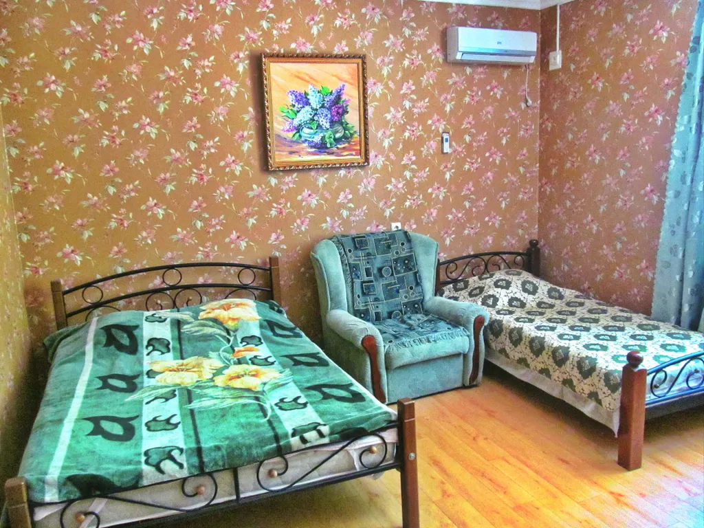 Коттедж 3-х комнатный дом в центре — Феодосия