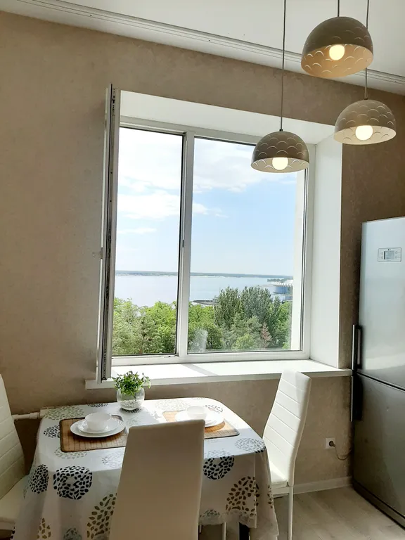 Квартира Видовая квартира с балконом над Волгой, центральной набережной и парком — Волгоград