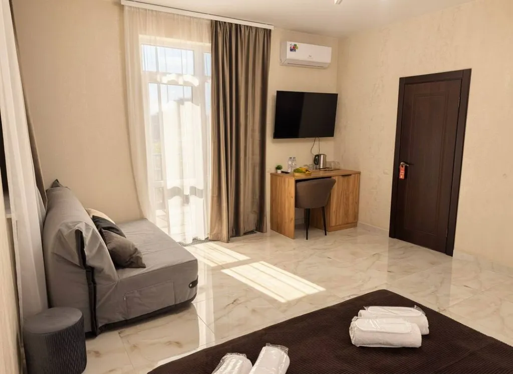 Квартира Квартира Четырехместный номер — Геленджик