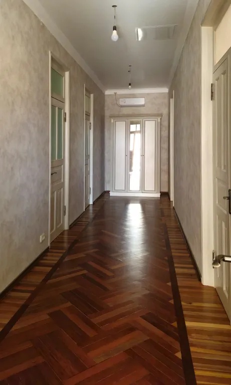 Коттедж Дом в центре города — Сухум