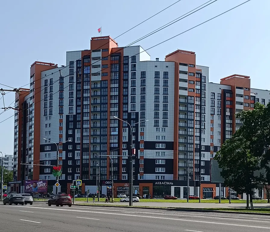 Современная однокомнатная квартира с кондиционером, в центре