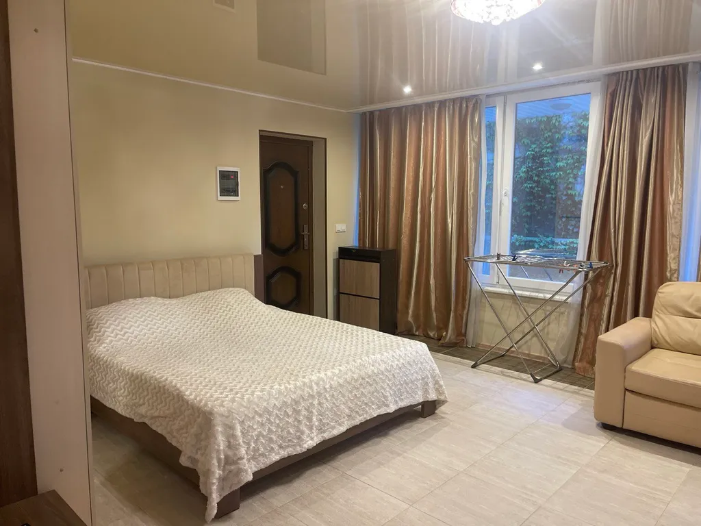 Квартира-студия в 2 минутах от моря