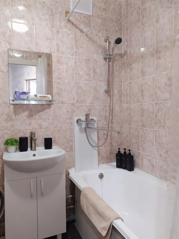 Квартира Просторная однокомнатная квартира с лоджией — Ярославль