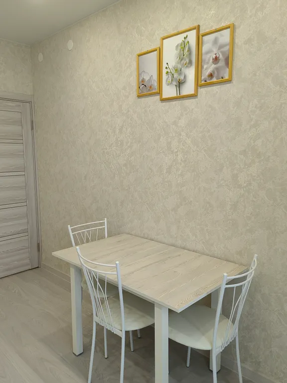 То что вы искали рядом с Ледовым дворцом.