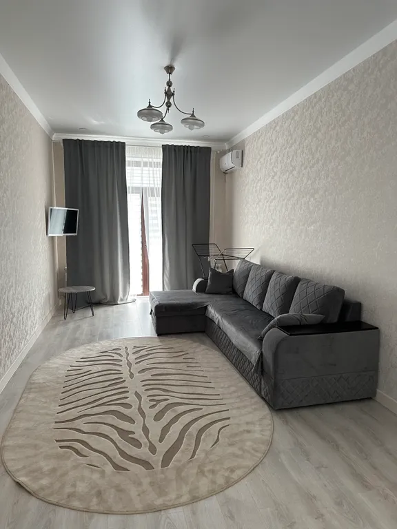 Квартира в центре с видом на море