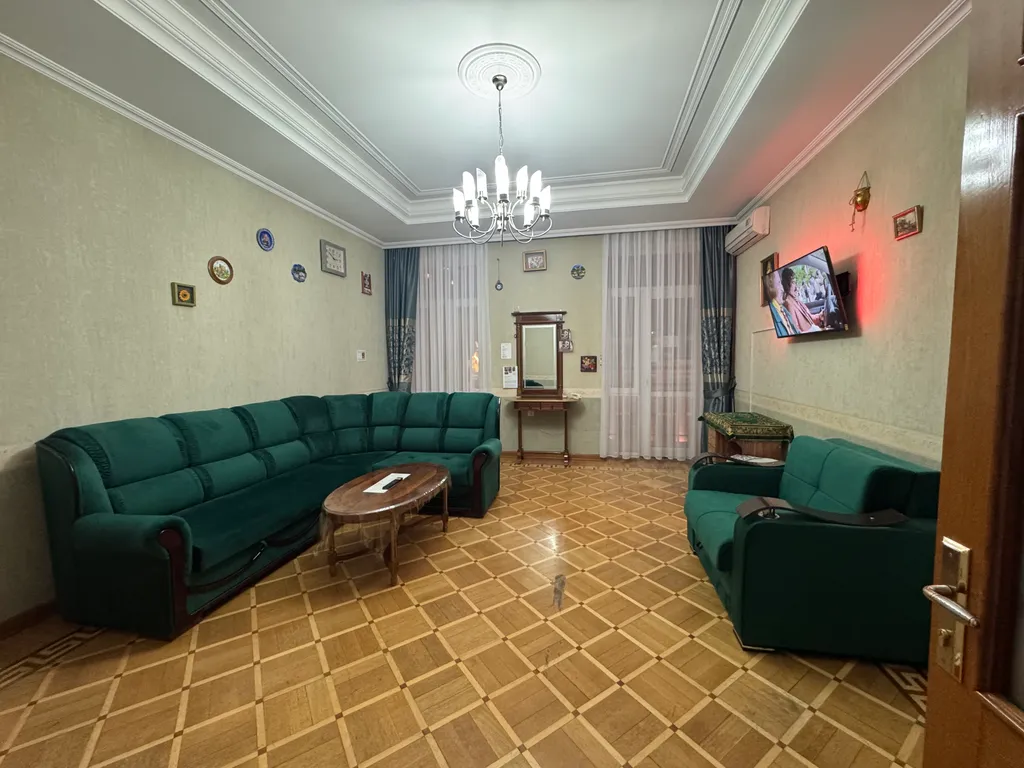 Площадь фонтанов - сердце центра Баку