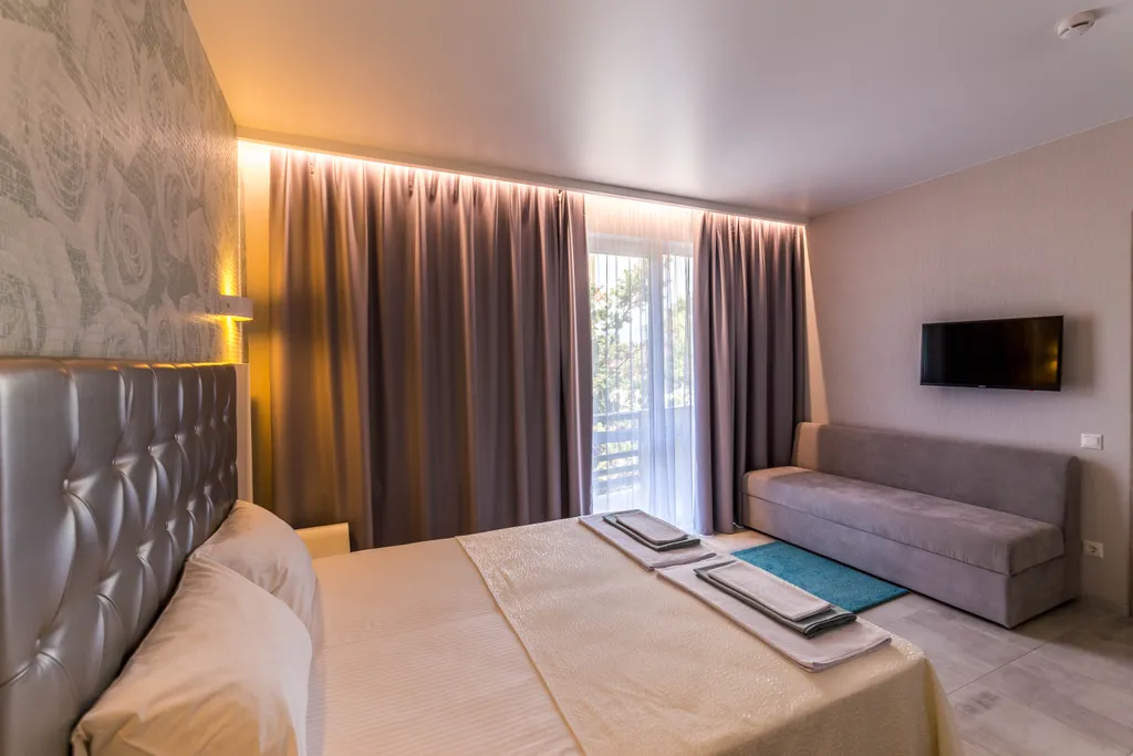 Уютный номер с балконом