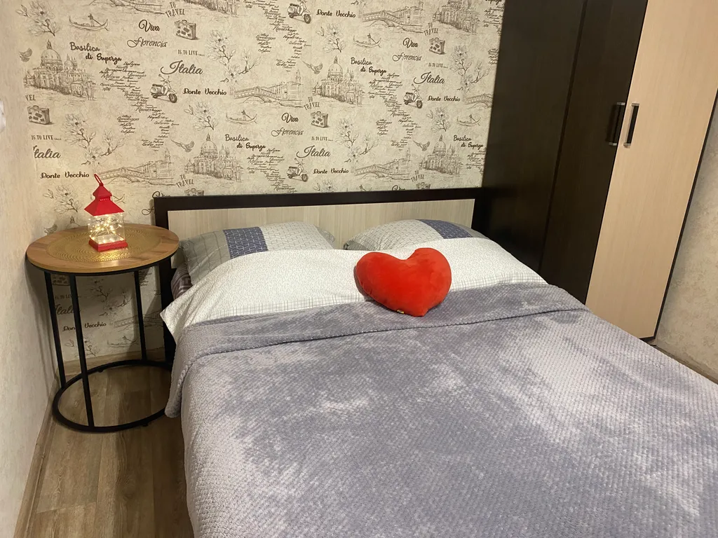 Уютная квартира в центре — аренда посуточно в Шахты