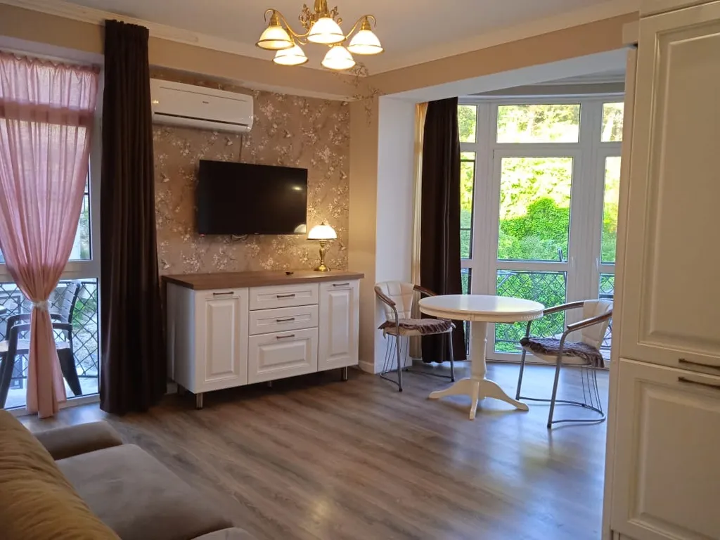 Квартира Уютная студия на первой береговой — аренда посуточно в Хоста