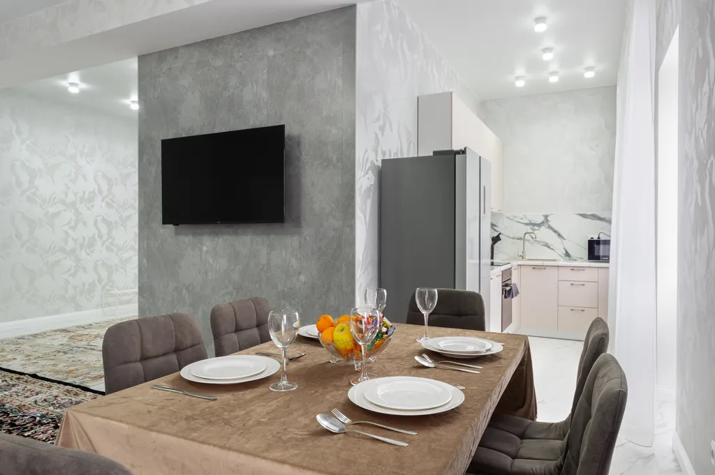 Просторная квартира с видом на горы в центре