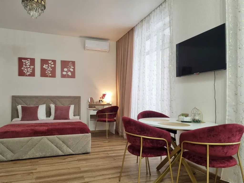 Рыжий Кот Комфорт (красивая квартира возле Вокзала)