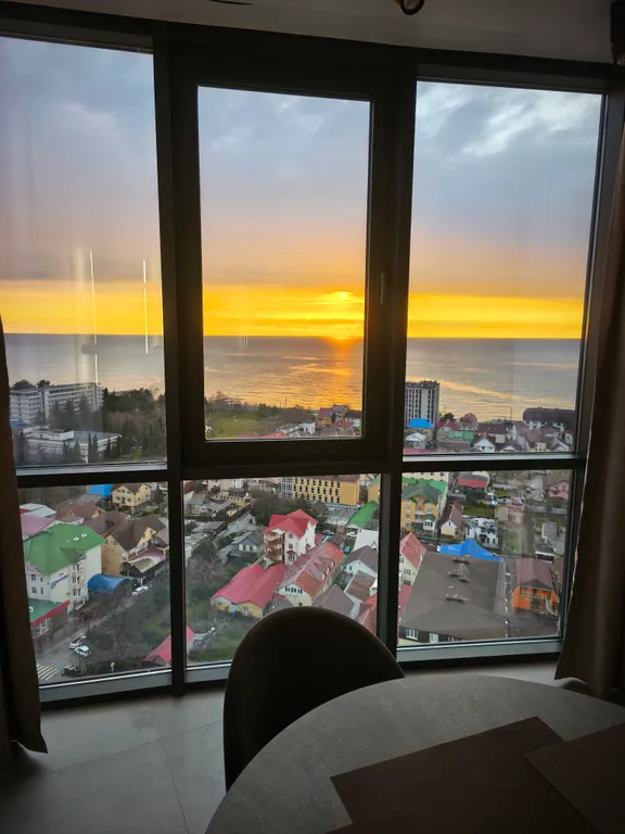 Евро-двухкомнатная квартира у моря, самые красивые закаты