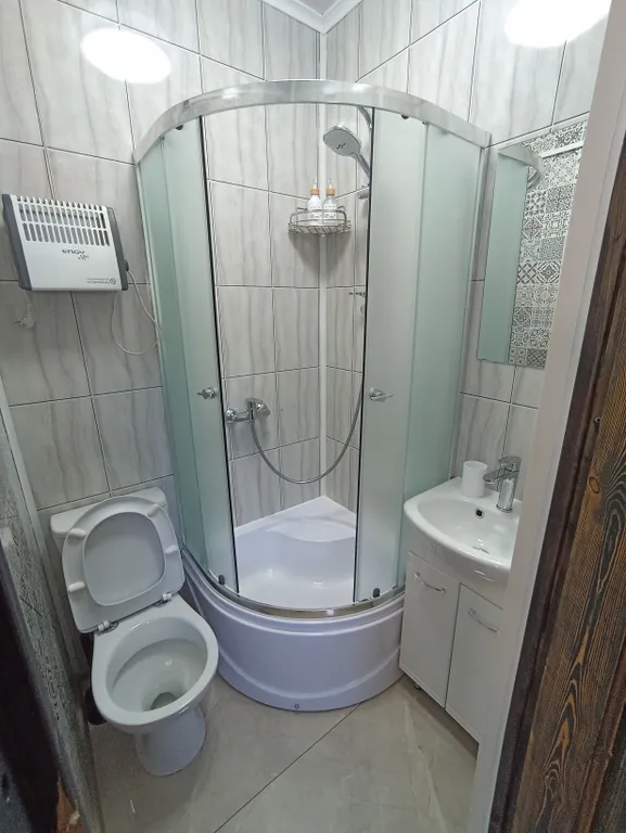 Коттедж Четырехместная половина дома Зима — Архыз