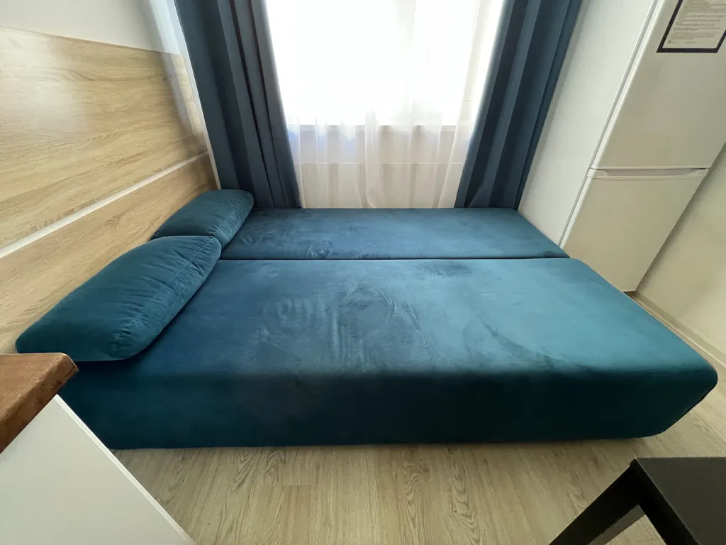 Шикарная евро2ка у метро