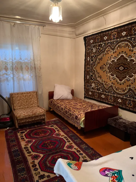 Коттедж Уютный дом со своим двором в центре города — Дербент