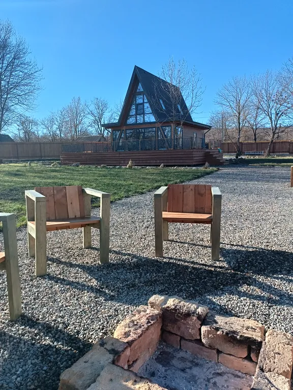 Дом с бассейном