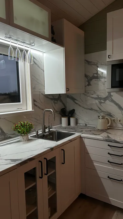 Уютный дом с чаном и бассейном