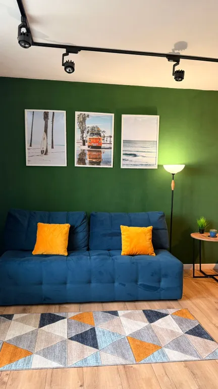 Студия в тихом районе Муринские пруды