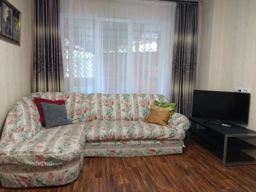 Коттедж 1-комнатный Дом — аренда посуточно в Гурзуф