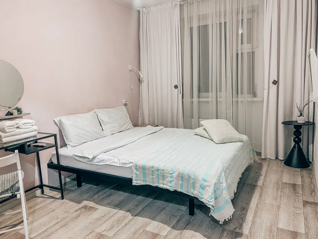 Квартира Квартира Уютная 1- комнатная вид на лес, Радуга комплекс пешком — Красноярск