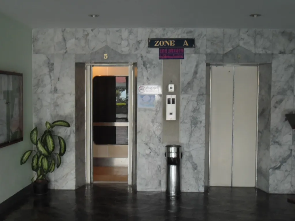 Студия с фронтальным видом на море, пляж Джомтьен