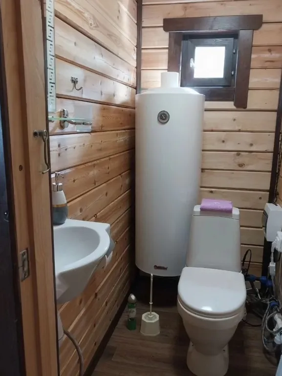 Дом-баня с видом на лес