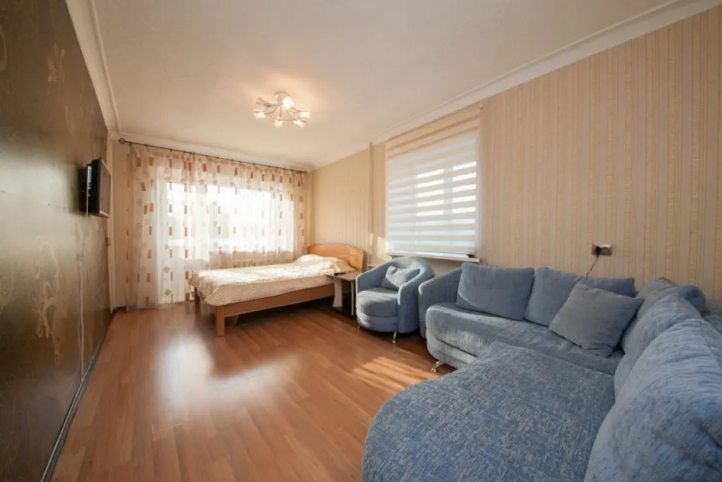 Квартира возле Парка Горького — аренда посуточно в Красноярск