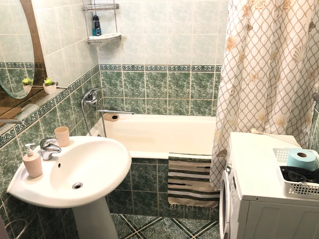 центр города, площадь Ленина, Карла Маркса, 37