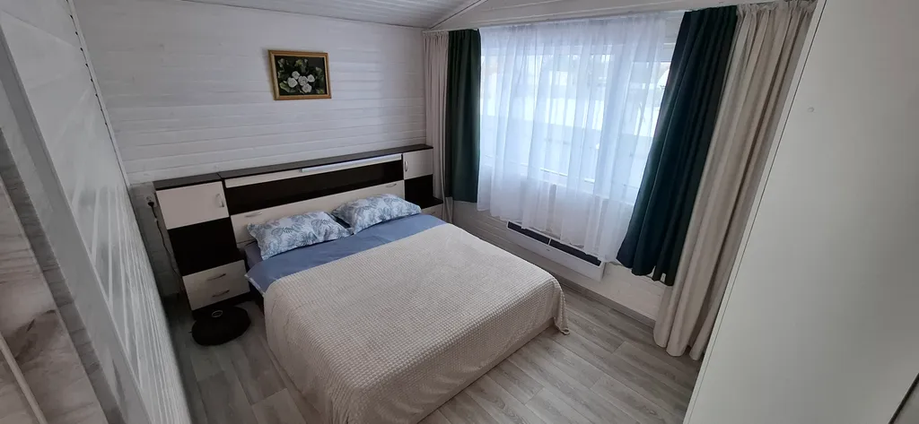 Уютный дом недалеко от города