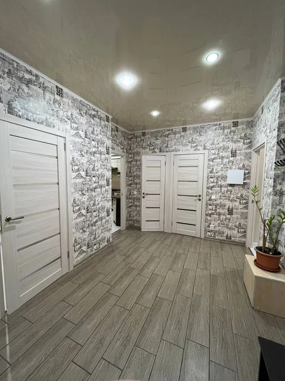 4-комнатная Квартира