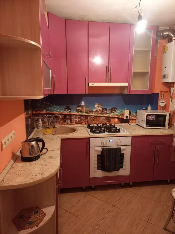 2-х комнатная квартира в зеленом районе Жирновска