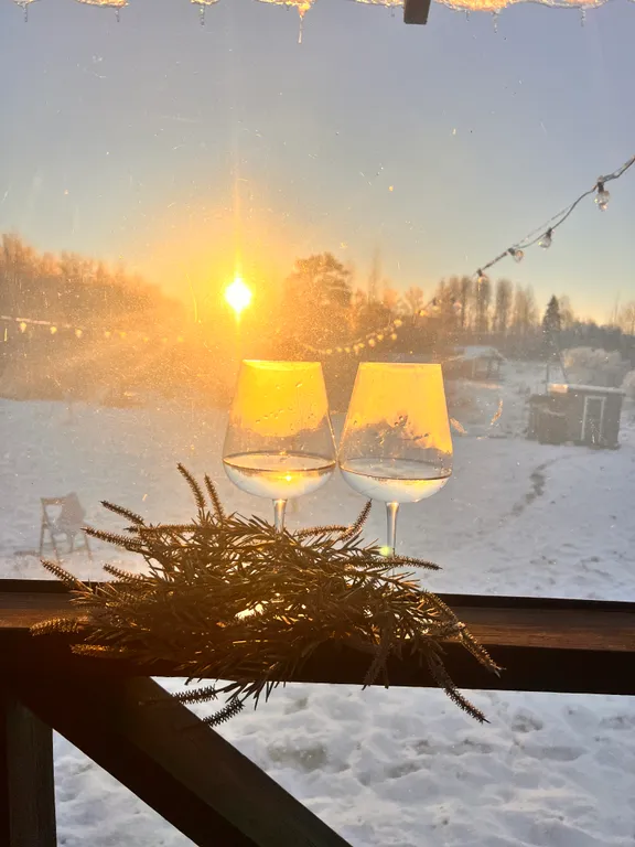 Коттедж Загородный дом со всеми удобствами рядом с речкой и озером — Рябово