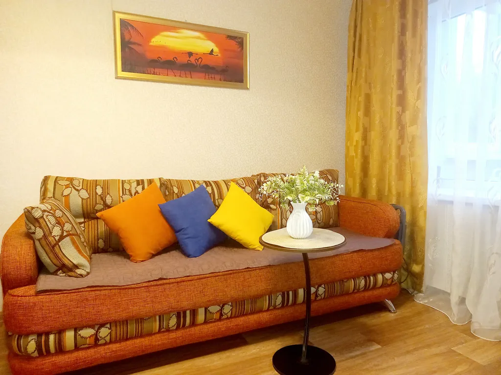 Квартира у вокзала и военного университета