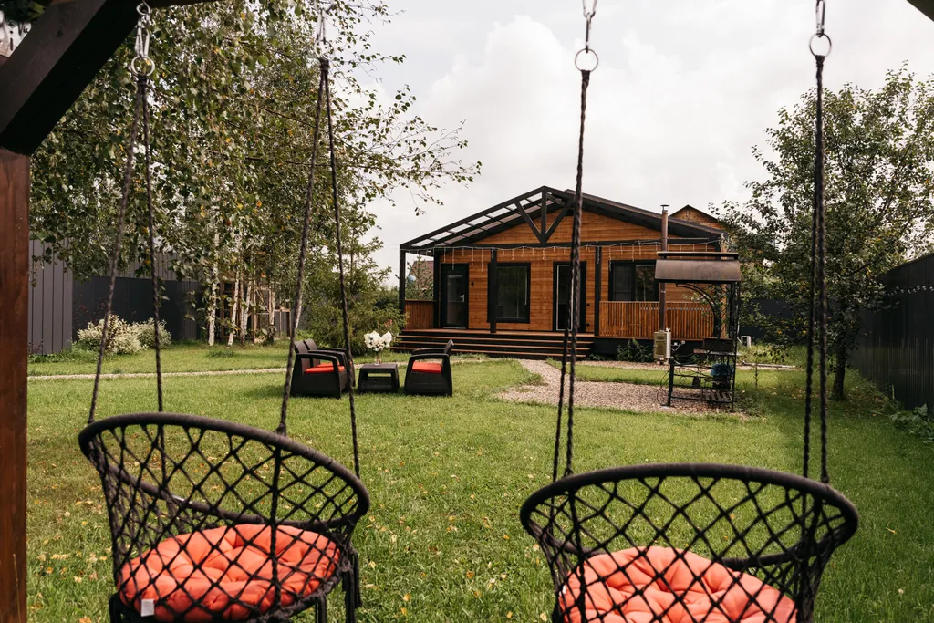 Дом с сауной, включена в стоимость, и горячей купелью на террасе