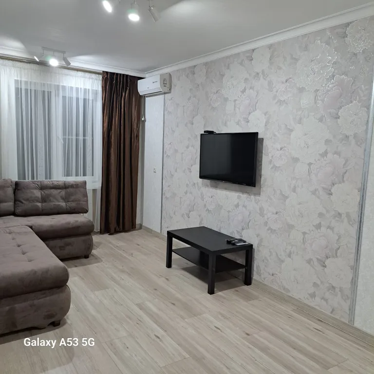 2-комнатная Квартира — аренда посуточно в Владикавказ