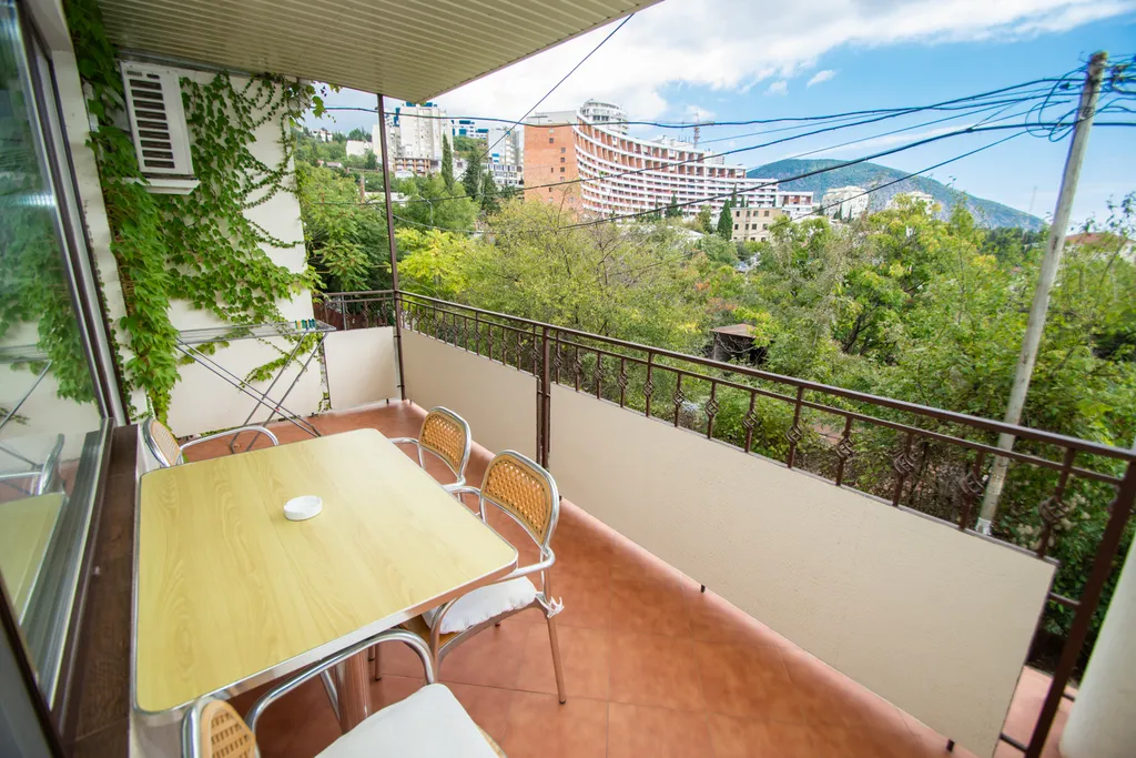 Однокомнатный апартамент "Андеграунд" с видом на море