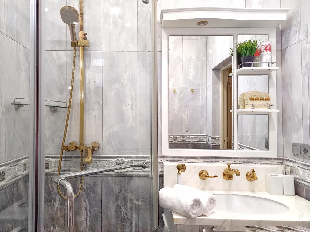 Большая уютная квартира возле источника