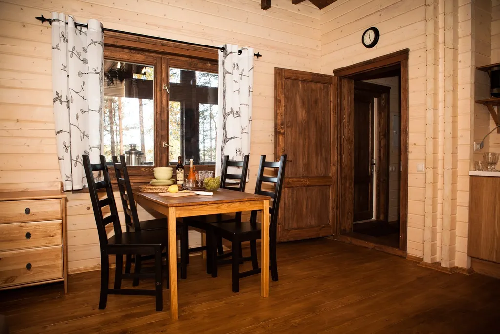 Коттедж 3-комнатный Дом — Запорожское