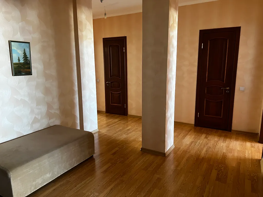 Квартира в центре с красивым видом на колокольню, храм и набережную