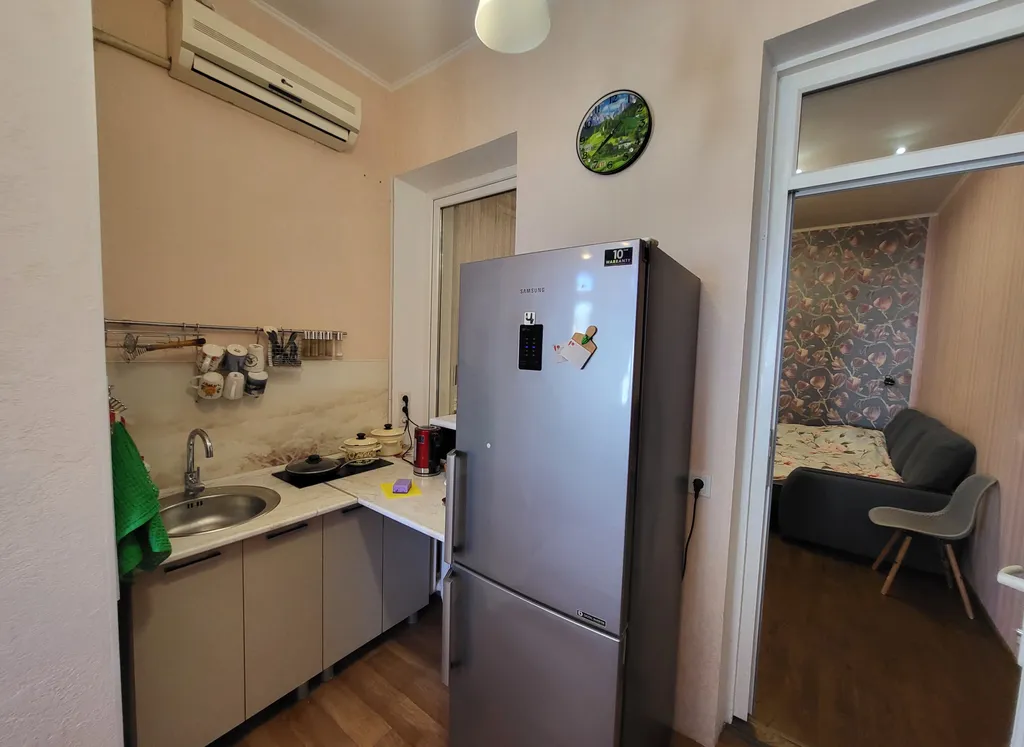 Уютная квартира, в 150 метрах от Массандровского пляжа