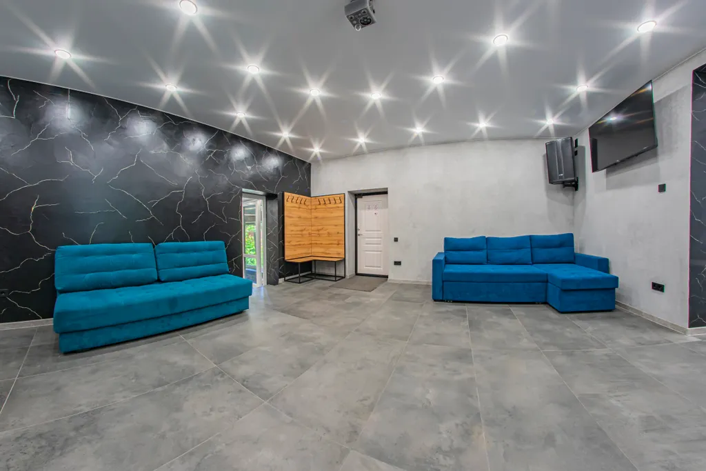 Просторный коттедж Лофт-хаус для большой компании с бассейном и сауной