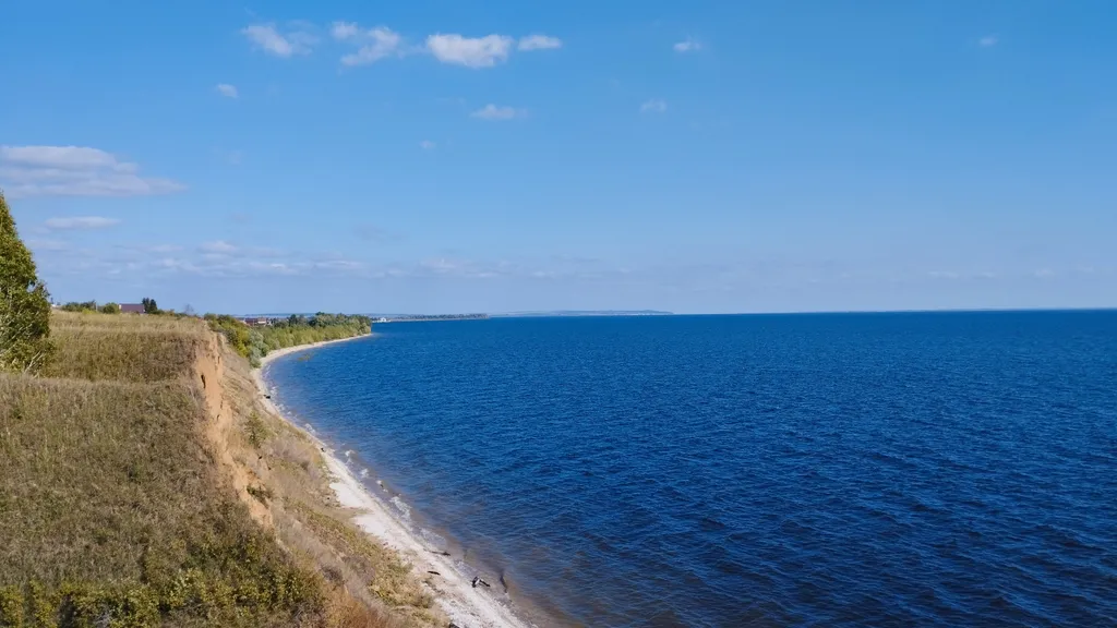 Семейный дом/дуплекс на берегу с панорамным видом на Камское море